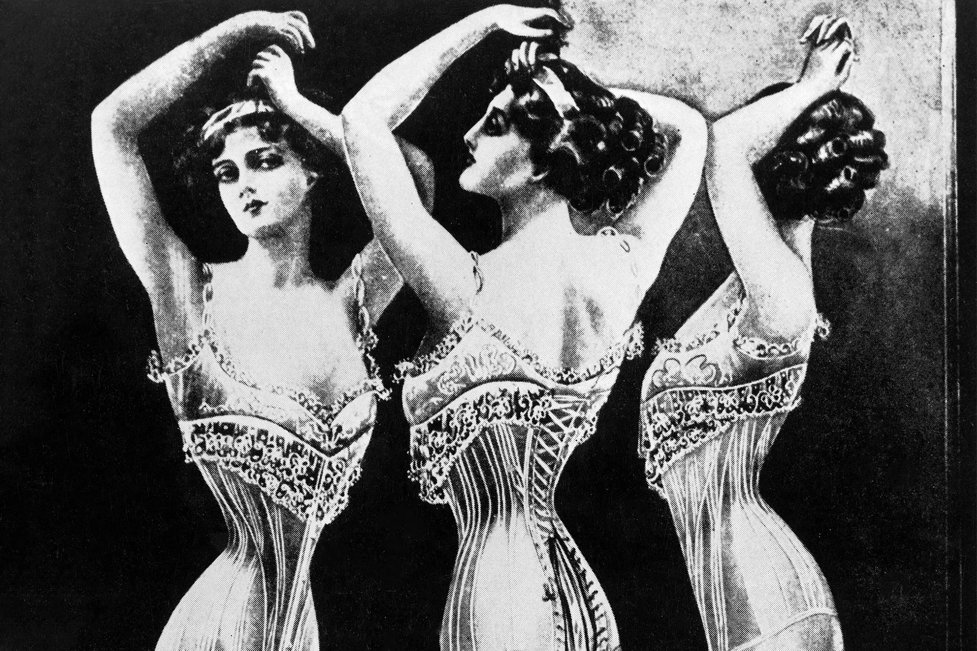 il corsetto storia